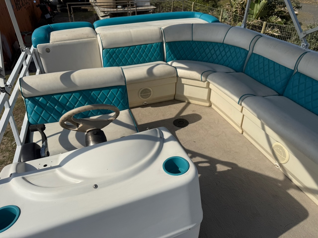 2008 Bentley Pontoon Boat 200 Cruise - 12 People with 50hp Mercury 4 Stroke - Image 12