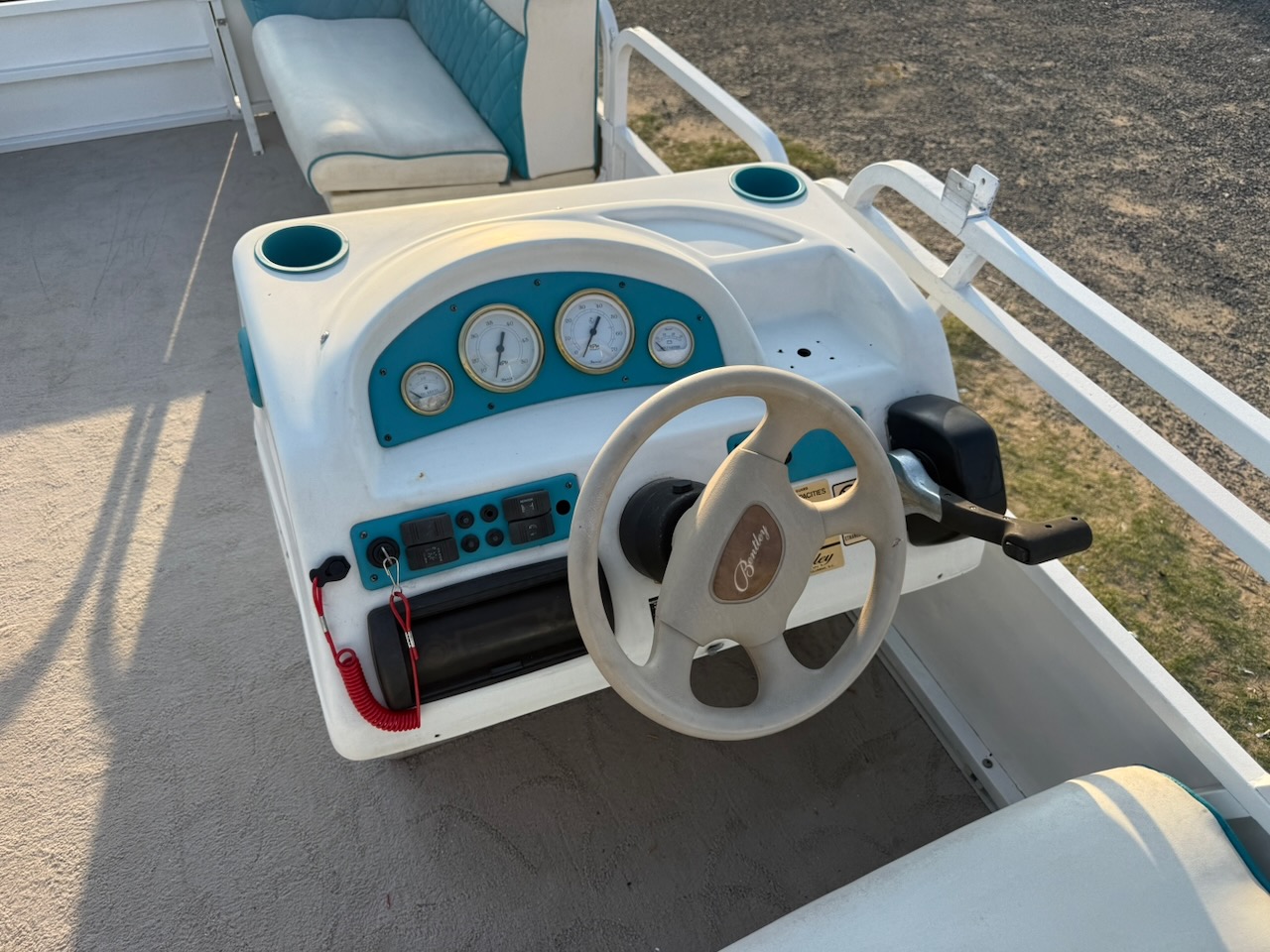 2008 Bentley Pontoon Boat 200 Cruise - 12 People with 50hp Mercury 4 Stroke - Image 16