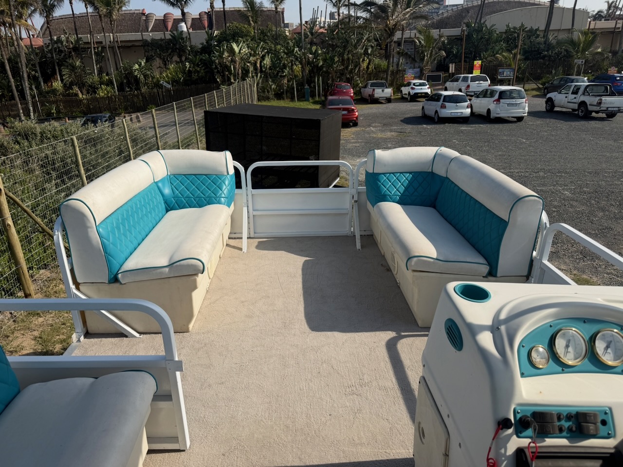 2008 Bentley Pontoon Boat 200 Cruise - 12 People with 50hp Mercury 4 Stroke - Image 3