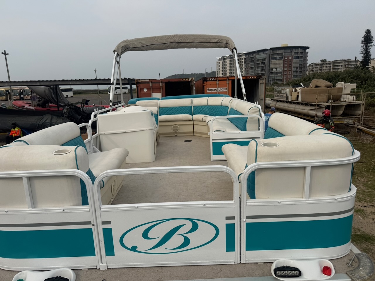 2008 Bentley Pontoon Boat 200 Cruise - 12 People with 50hp Mercury 4 Stroke - Image 9